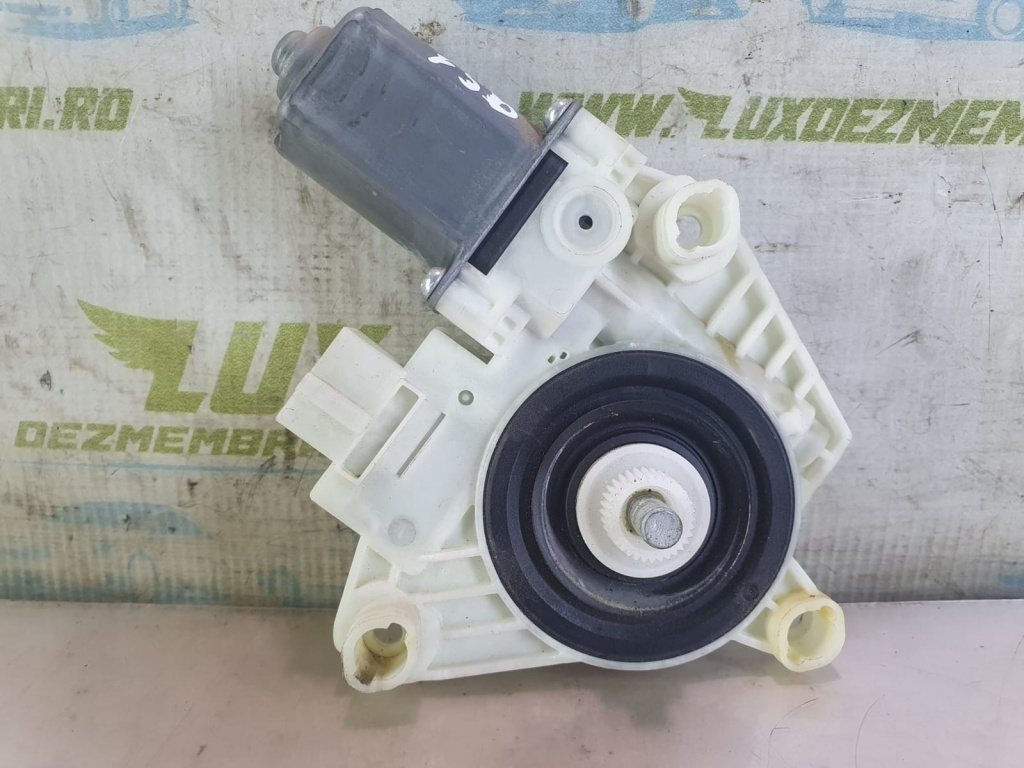 Motoras geam a2139069901 Mercedes-Benz C-Class W205/S205/C205 [2014 - 2018] 2.2 cdi om651921