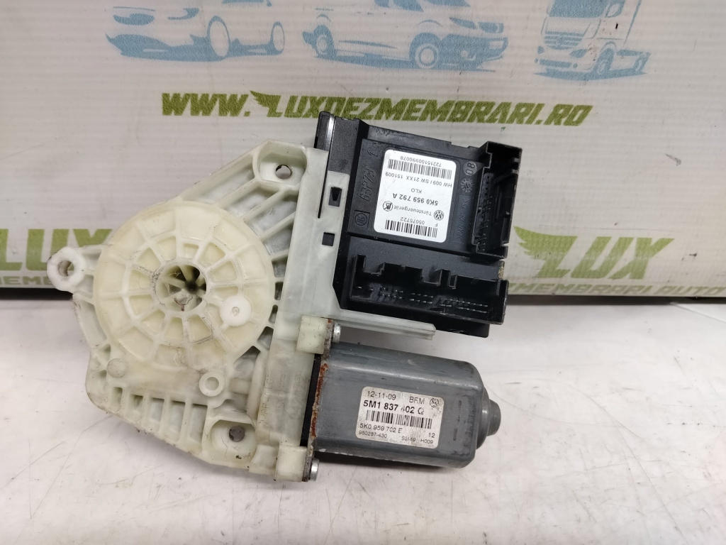 Motoras geam dreapta fata 5m1837402 Volkswagen VW Golf Plus [2004 - 2009]
