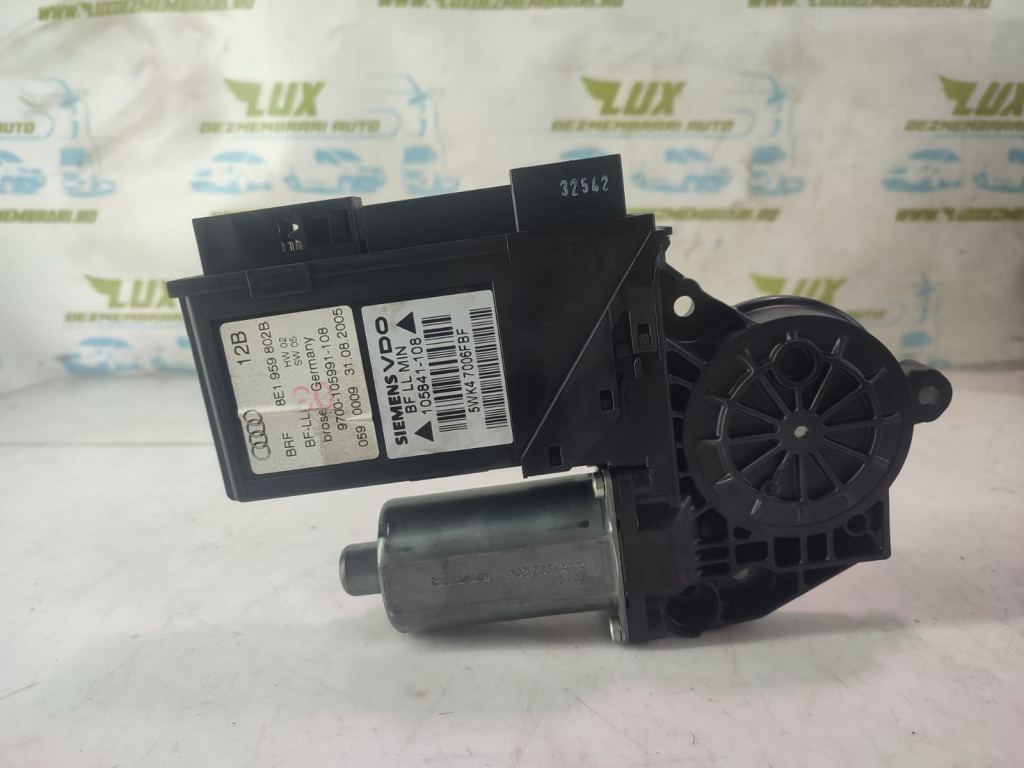 Motoras geam dreapta fata 8e1959802b Audi A4 B7 [2004 - 2008] 2.0 TDI BLB