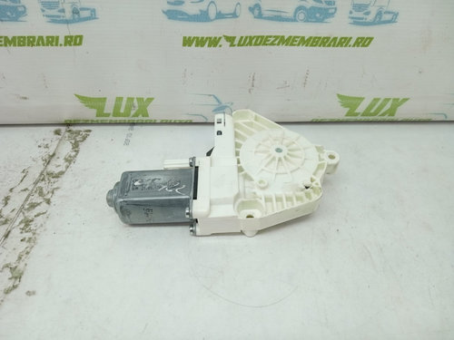 Motoras geam dreapta fata Audi A1 8X [2010 - 2014] 1.4 tdi CUSB