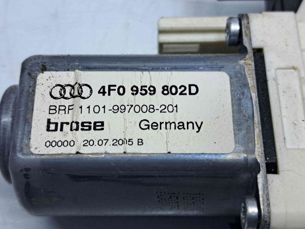 Motoras geam dreapta fata Audi A6 (4F2, C6) [Fabr 2004-2010] 4F0959802D