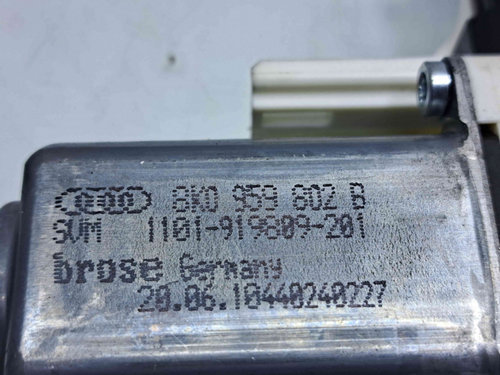 Motoras geam dreapta fata Audi A8 (4H) [Fabr 2010-2017] 8K0959802B