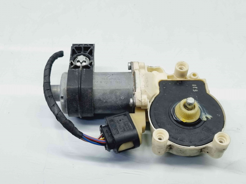 Motoras geam dreapta fata Bmw 5 (E60) [Fabr 2004-2010] 6981142