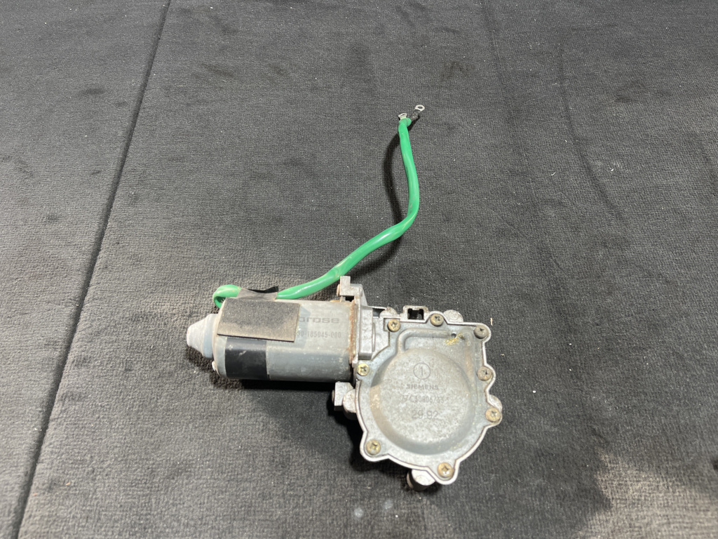 Motoras geam dreapta fata MB SL500 R129 sedan 1992 (7743000633)