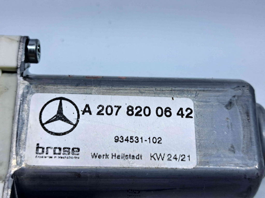 Motoras geam dreapta fata Mercedes Clasa E (W207) Coupe [Fabr 2009-2012] A2078200642
