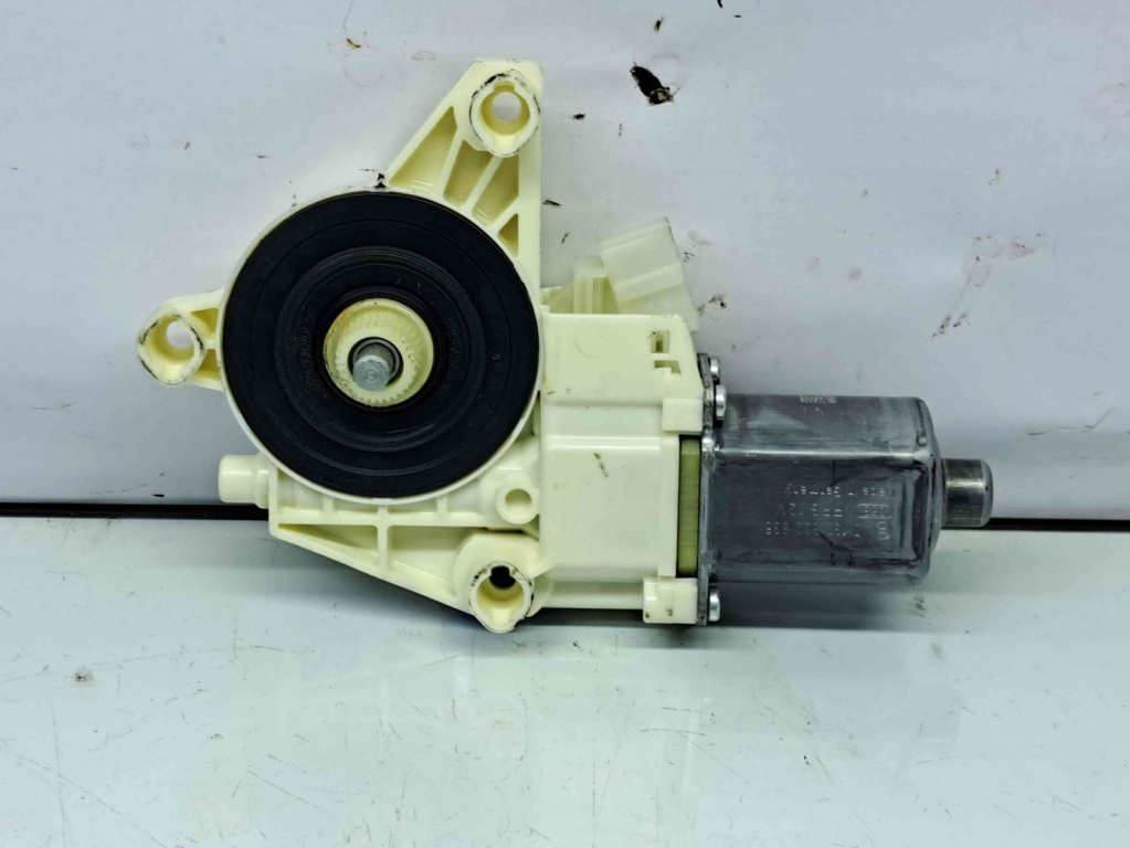 Motoras geam dreapta fata Mercedes Clasa E (W212) [Fabr 2009-2016] A2129066702