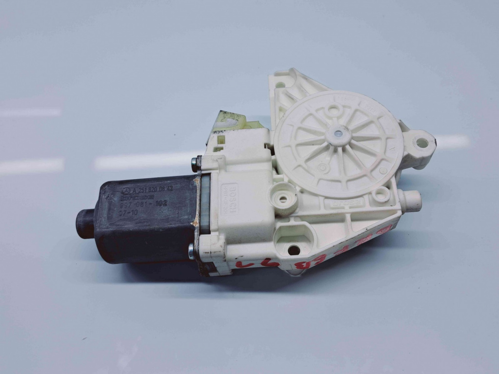 Motoras geam dreapta fata Mercedes Clasa ML (W164) [Fabr 2005-2012] A2518200842