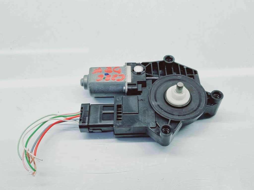 Motoras geam dreapta fata Nissan Qashqai (2) [Fabr 2013-2017] C21968-100