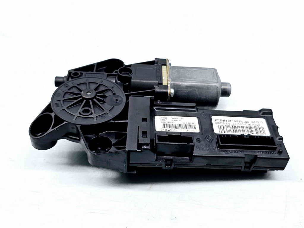 Motoras geam dreapta fata Renault Megane 3 Combi [Fabr 2008-2015] 0130822478 807302821R