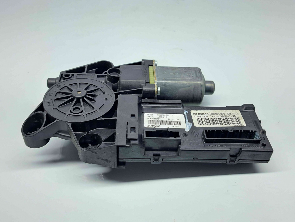 Motoras geam dreapta fata Renault Scenic 3 [Fabr 2009-2015] 807300621R