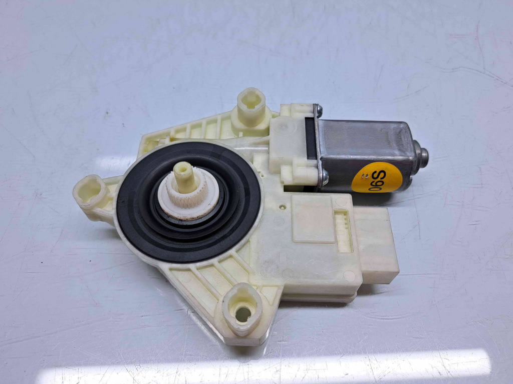 Motoras geam dreapta fata Skoda Rapid (NH3) [Fabr 2012-2019] 5JA959802H