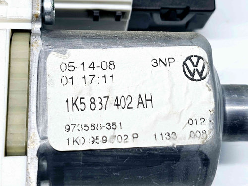 Motoras geam dreapta fata Volkswagen Golf 5 Variant (1K5) [Fabr 2007-2009] 1K0959792L