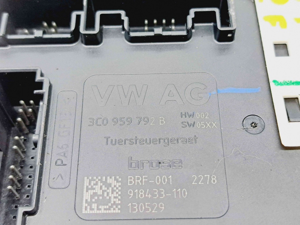 Motoras geam dreapta fata Volkswagen Jetta 4 (162,163) [Fabr 2010-2016] 3C0959792B