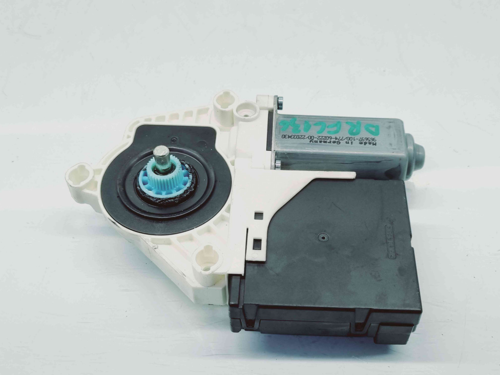 Motoras geam dreapta fata Volkswagen Passat CC (358) [Fabr 2012-2016] 3C8837462M 3C0959792C