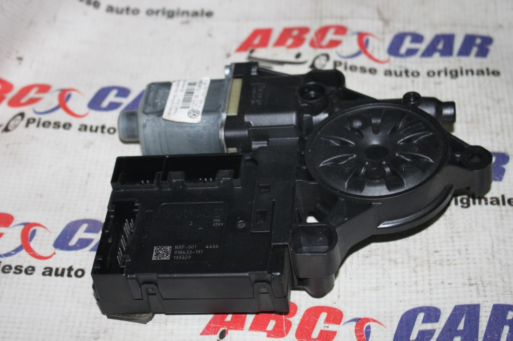 Motoras geam dreapta fata VW Passat B6 2005-2010 cod: 3C1837462L, 3C0959792