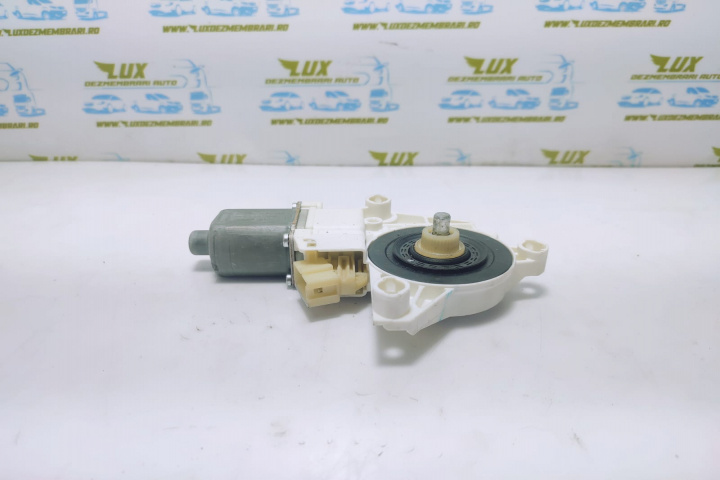 Motoras geam dreapta spate 0130822280 Mercedes-Benz R-Class W251 [2005 - 2010]