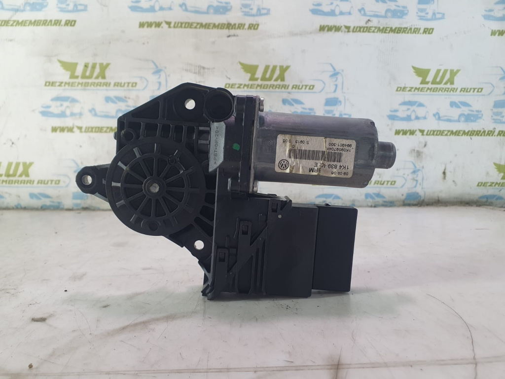 Motoras geam dreapta spate 1K0959794E Seat Leon 2 1P [2005 - 2009]