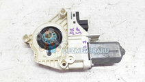 Motoras geam dreapta spate 4F0959802F Audi A6 (4F2...