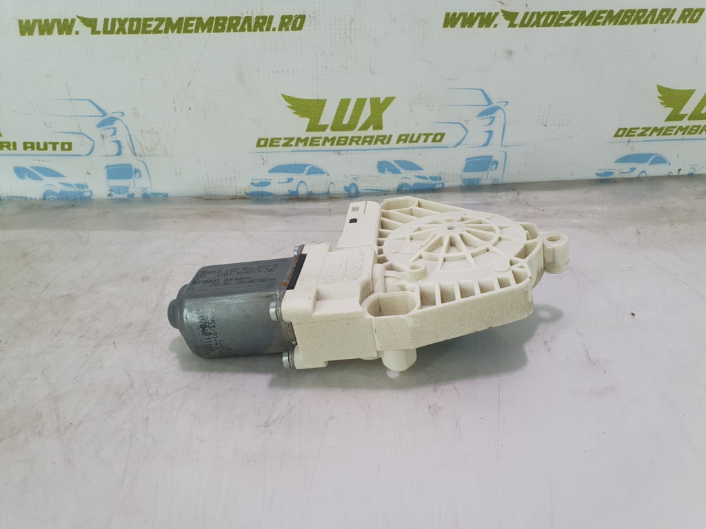 Motoras geam dreapta spate 8k0959812a Audi A4 B8/8K [2007 - 2011]