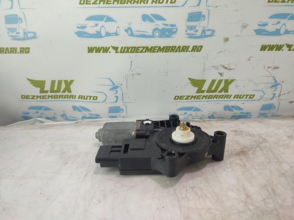 Motoras geam dreapta spate 9834295980 Citroen C4 3 [2020 - 2023] 1.2 THP, HN05
