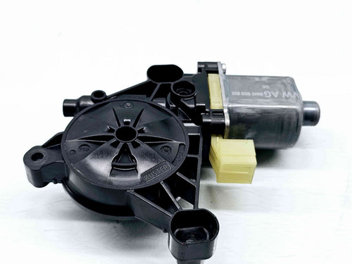 Motoras geam dreapta spate Audi A4 (8W2, B9) [Fabr 2015-2023] 8W0959812