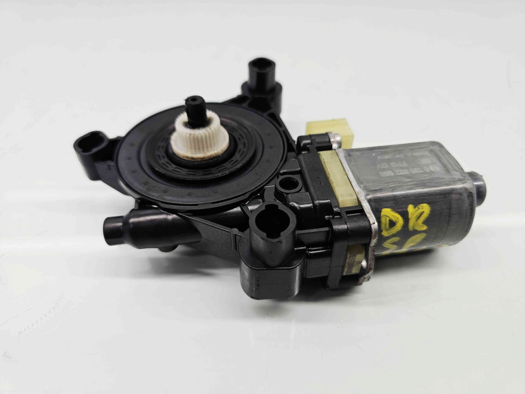 Motoras geam dreapta spate Audi A4 (8W2, B9) [Fabr 2015-2023]