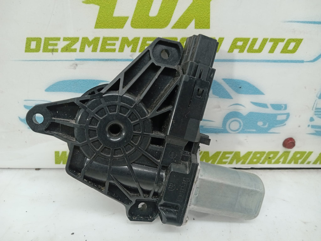 Motoras geam dreapta spate gb558ra Volvo V40 2 [2012 - 2016] D4162T