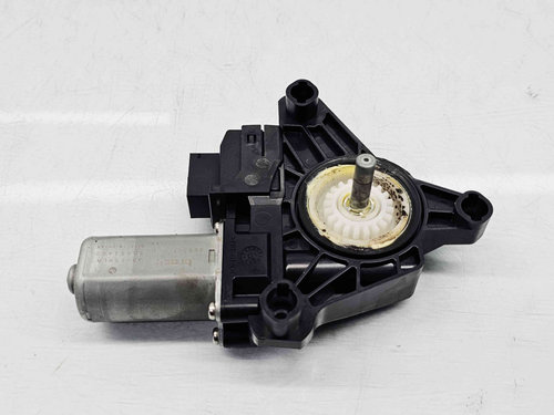 Motoras geam dreapta spate Mercedes Clasa A (W176) [Fabr 2012-2018] OEM