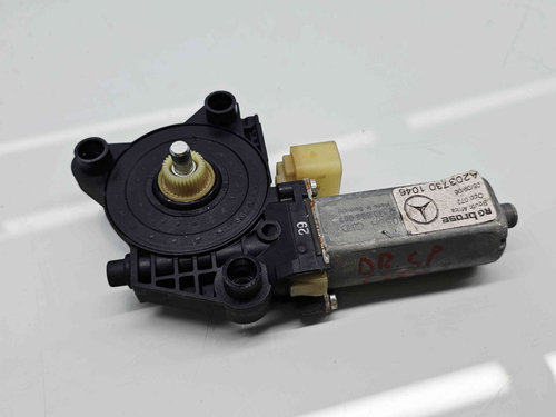 Motoras geam dreapta spate Mercedes Clasa C (W203) [Fabr 2000-2007]