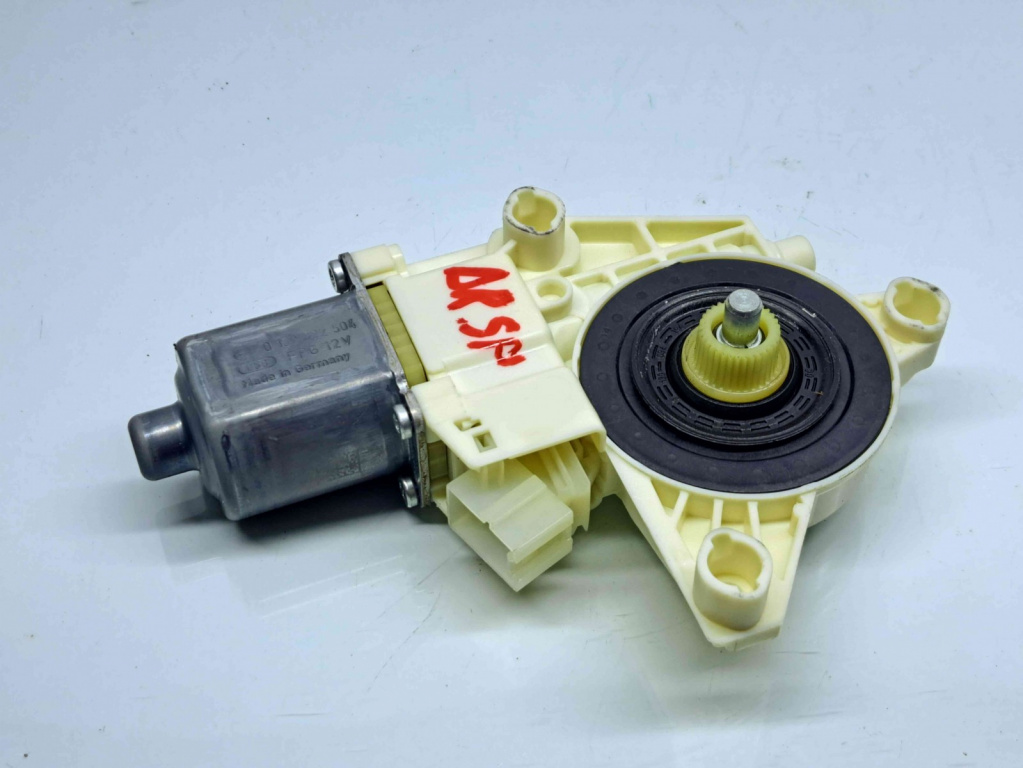 Motoras geam dreapta spate Mercedes Clasa C (W204) [Fabr 2007-2014] A2048200642 / 0130822504
