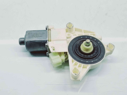 Motoras geam dreapta spate Mercedes Clasa GLK (X204) [Fabr 2008-prezent] A2048200642