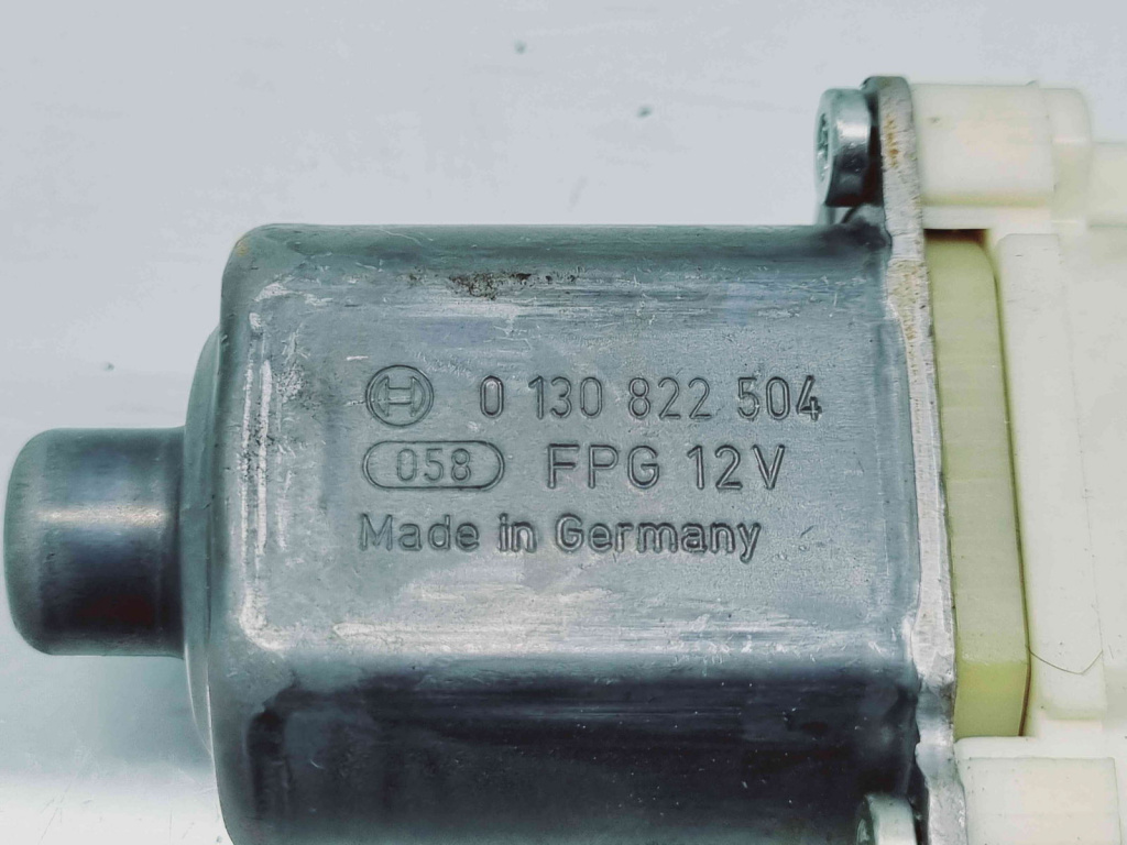 Motoras geam dreapta spate Mercedes Clasa GLK (X204) [Fabr 2008-prezent] A2048200642