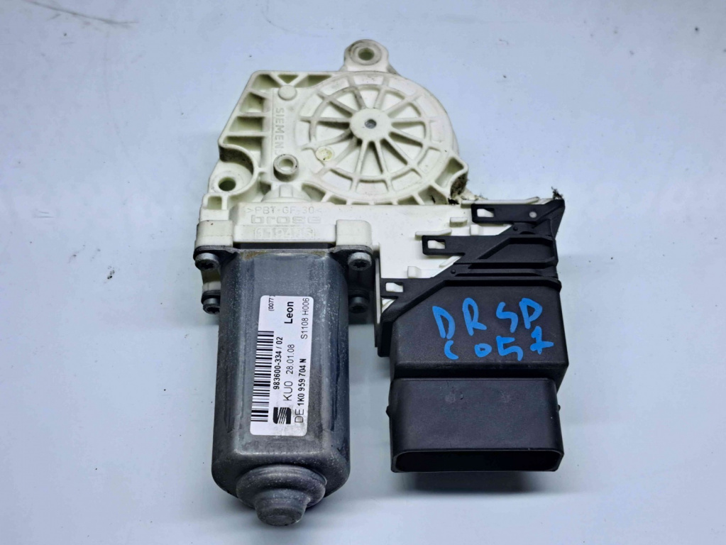 Motoras geam dreapta spate Seat Leon (1P1) [Fabr 2005-2011] 1K0959704N