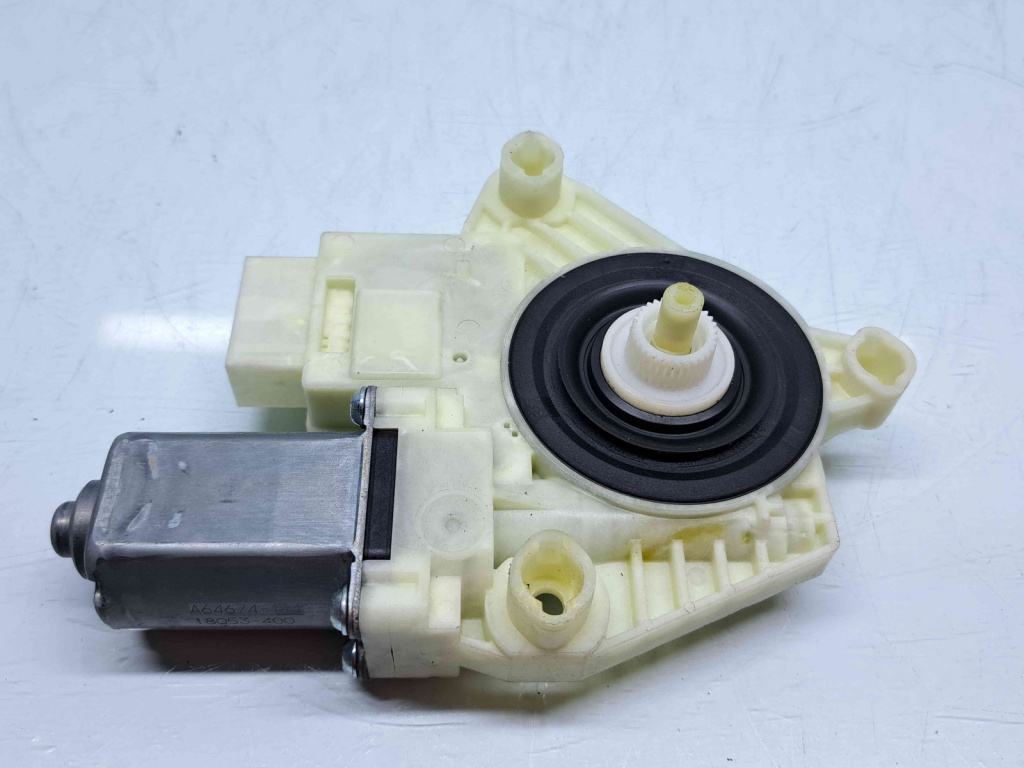 Motoras geam dreapta spate Skoda Rapid (NH3) [Fabr 2012-2019] 5JA959812G