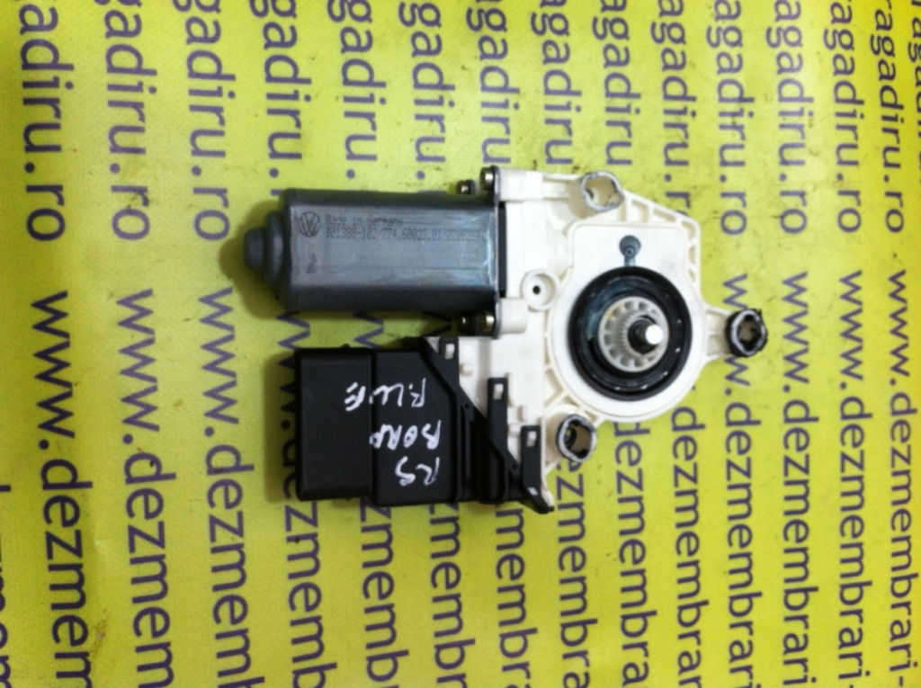 Motoras geam dreapta spate Volkswagen Bora [1998 - 2005] Sedan 1.6 16V MT (105 hp) (1J2)