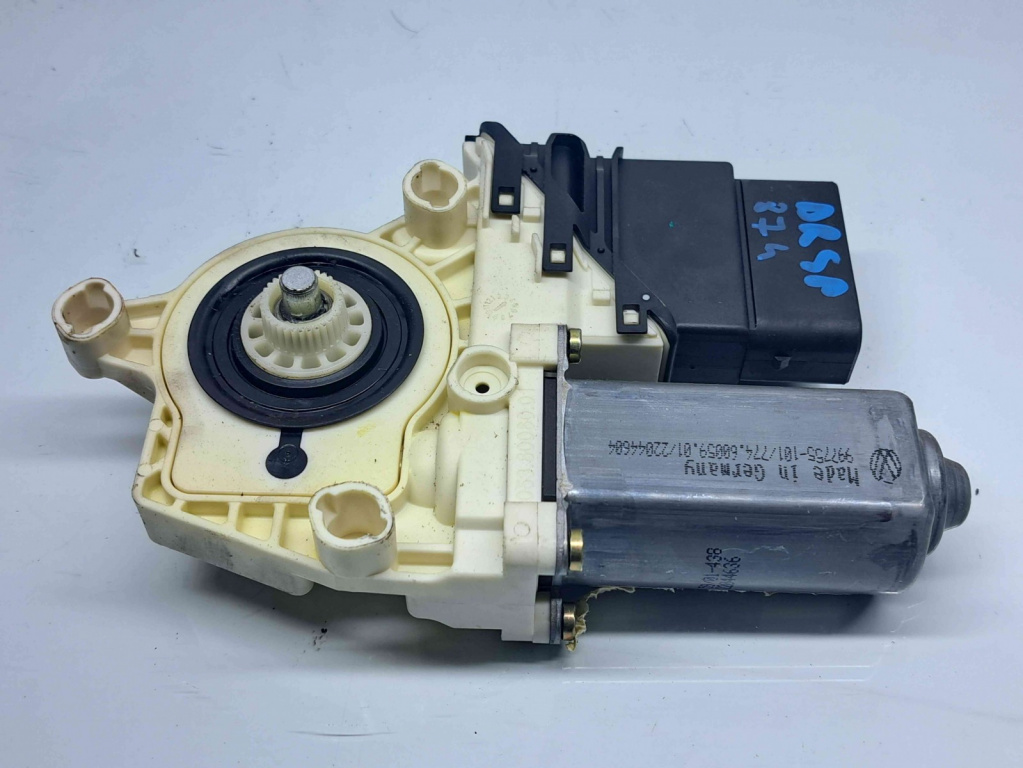 Motoras geam dreapta spate Volkswagen Golf 5 (1K1) [Fabr 2004-2008] 1K0959704C