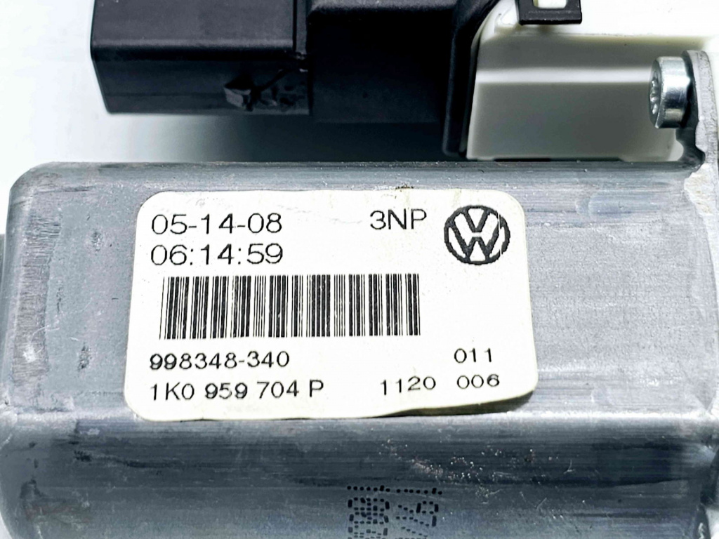 Motoras geam dreapta spate Volkswagen Golf 5 Variant (1K5) [Fabr 2007-2009] 1K0959704P
