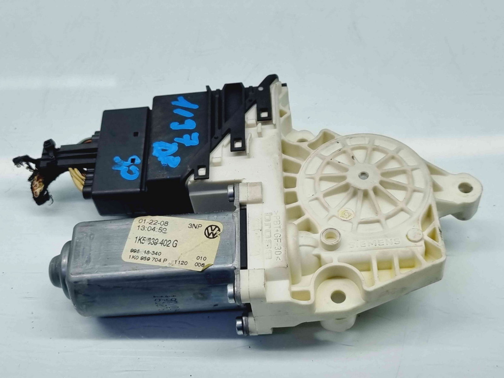 Motoras geam dreapta spate Volkswagen Jetta 3 (1K2) [Fabr 2005-2010] 1K5839402G