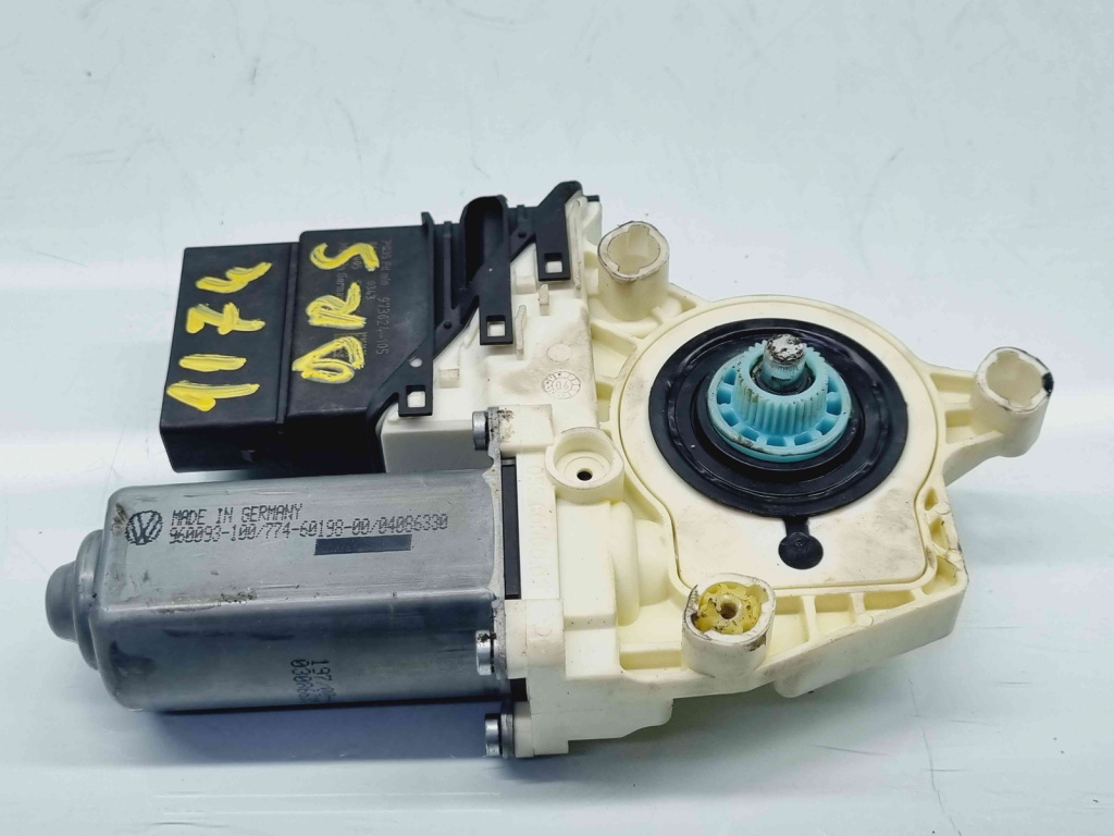Motoras geam dreapta spate Volkswagen Passat B6 (3C2) [Fabr 2005-2010] 1K0959703P