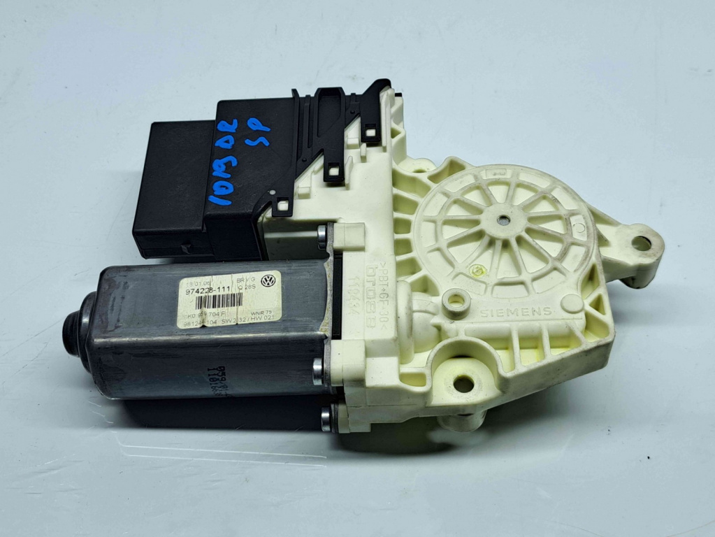 Motoras geam dreapta spate Volkswagen Passat B6 (3C2) [Fabr 2005-2010] 1K0959704F