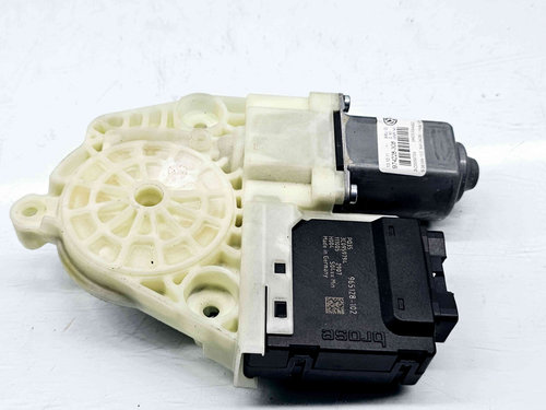 Motoras geam dreapta spate Volkswagen Passat B7 (362) [Fabr 2010-2014] 3AE839462 3C0959794