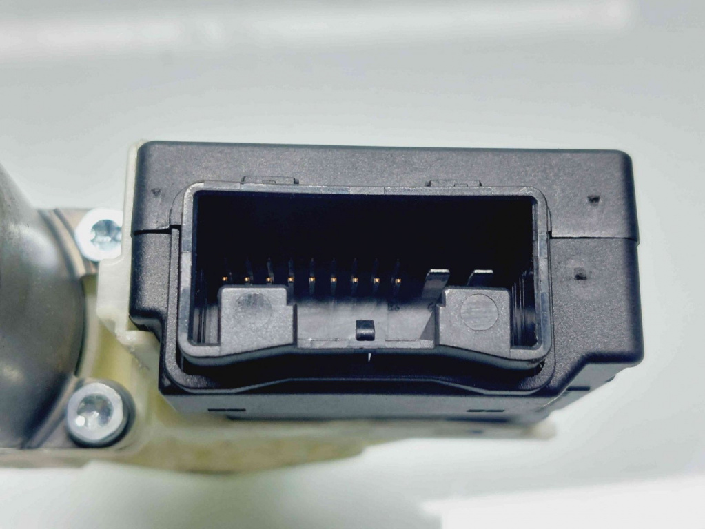 Motoras geam dreapta spate Volkswagen Passat B7 (362) [Fabr 2010-2014] 3AA959704 ./ 3C0959795B