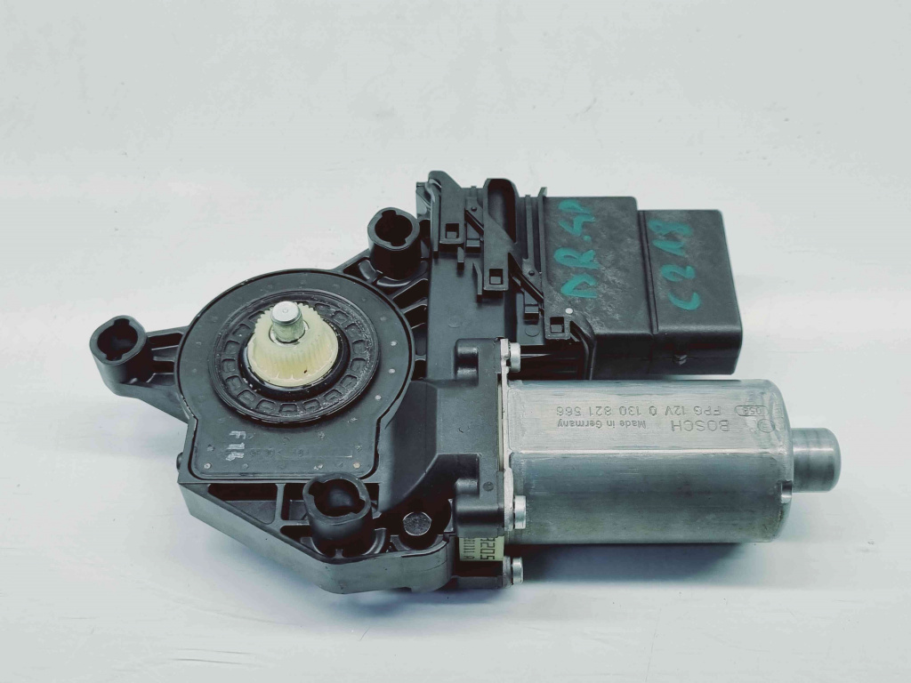 Motoras geam dreapta spate Volkswagen Touran (1T3) [Fabr 2010-2015] 5K0959704A 5K0959794