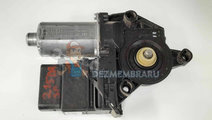 Motoras geam dreapta spate Volkswagen Touran (1T3)...