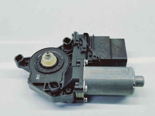 Motoras geam dreapta spate Volkswagen Touran (1T3) [Fabr 2010-2015] 5K0959704A 5K0959794