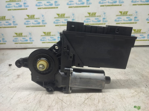 Motoras geam spate 8E0959802E Audi A4 B7 [2004 - 2008] 2.0 tdi BPW
