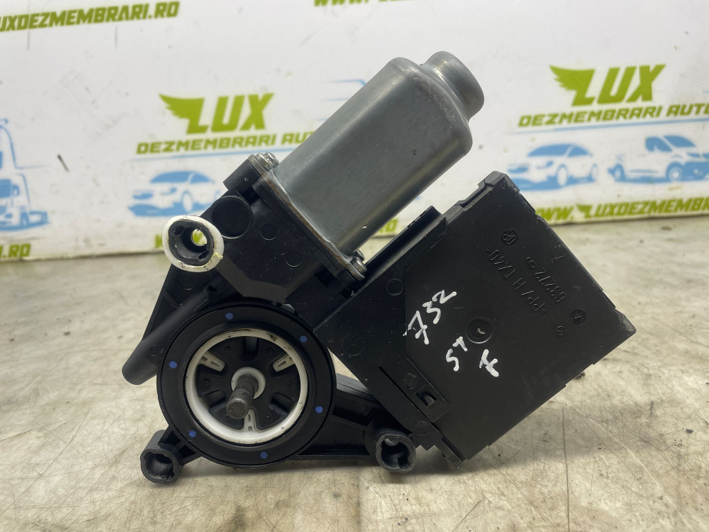 Motoras geam stanga fata 1K0959793K Skoda Octavia 2 [2004 - 2008] 2.0 tdi BMN