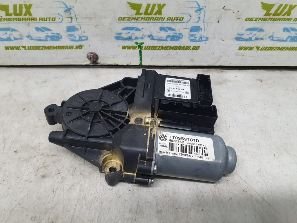 Motoras geam stanga fata 1t0959701d Skoda Octavia 2 [2004 - 2008]