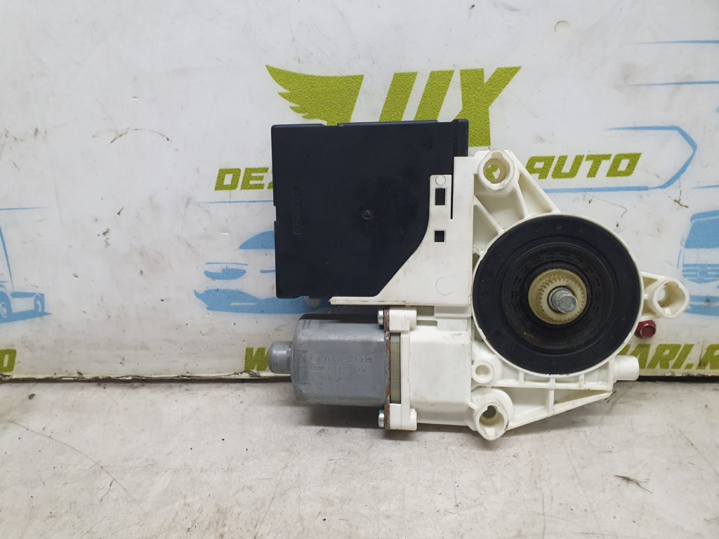 Motoras geam stanga fata 3c0959792b Volkswagen VW Passat B7 [2010 - 2015]
