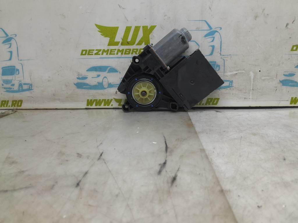 Motoras geam stanga fata 5k0959793 Volkswagen VW Golf 6 [2008 - 2015]